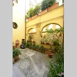 The House Apartmán *
