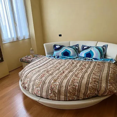 Apartamento The House Busseto