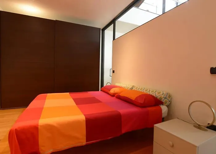 The House بوسيتو